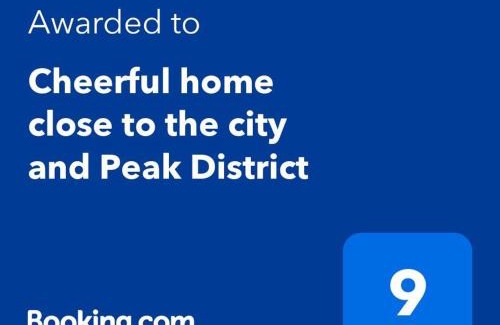Sheffield House | Cheerful home close to the city and Peak District