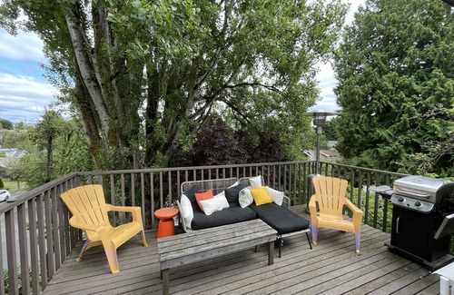 Central District House | Cheerful home in central neighborhood in Seattle