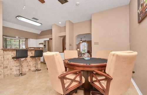 Clear Lake House | Cheerful Home in Clear Lake minutes from JSC/NASA