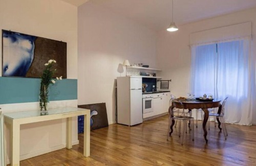 Castellammare Apartment | Cheerful little house in the heart of the historic center