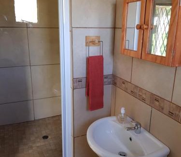 Bloemfontein Apartment | CHEETAH MANOR #4