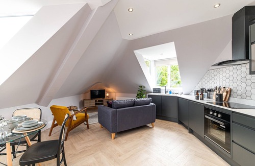 Newcastle-upon-Tyne Apartment | Chelmsford Loft 6 Penthouse