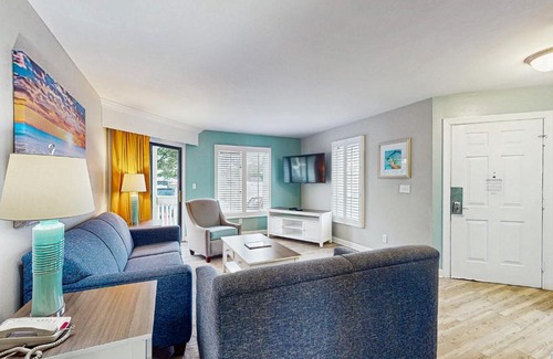 Myrtle Beach Apartment | Chelsea House Villas 112