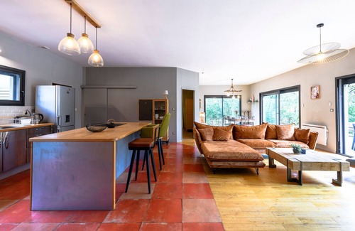 Labastide-de-Virac House | Chemin de Ronze - Maison au calme avec piscine