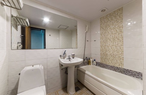 Oeseo Hotel | Cheongpyeong Paradise