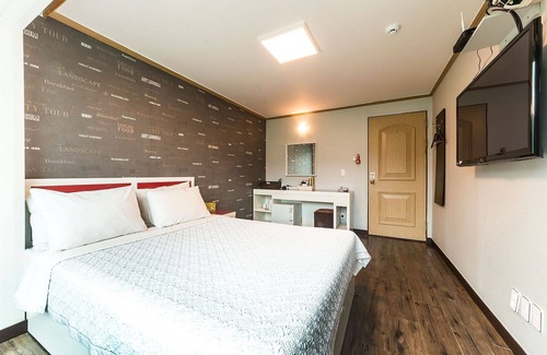 Oeseo Hotel | Cheongpyeong Paradise