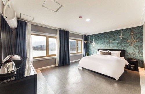 Oeseo Hotel | Cheongpyeong Rio