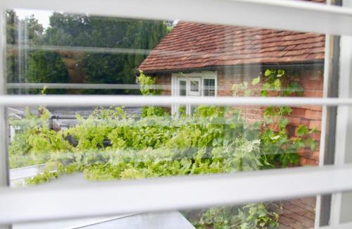 Battle Hotel | Chequers Inn