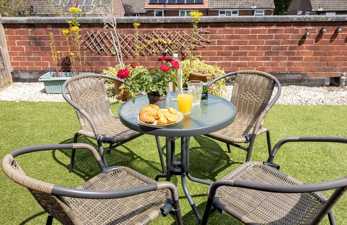Cheadle Hulme Apartment | cherishcomfort Manchester Airport Apartment