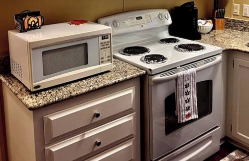 Valdosta Apartment | Cherokee Retreat