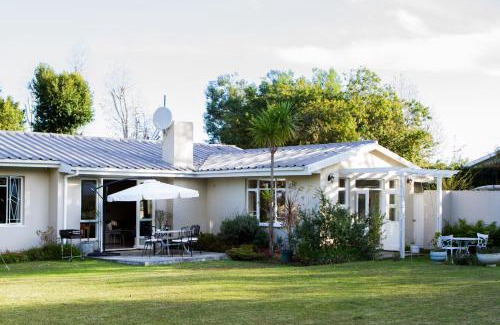 George Cabin | Cherry Berry Lodge