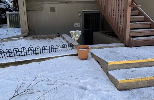 Glendale Condo | Cherry Creek Condo!