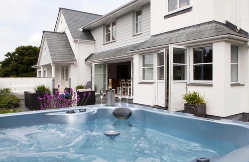 Rock House | Cherrytrees