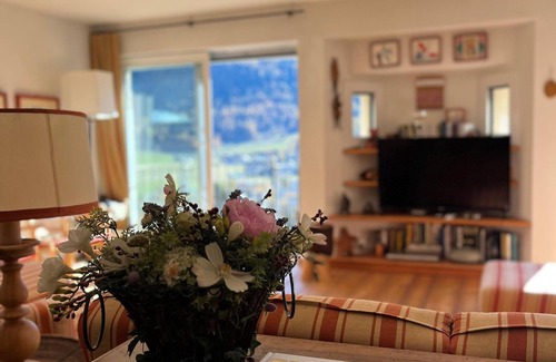 La Punt-Chamues-ch Apartment | Chesa Saura