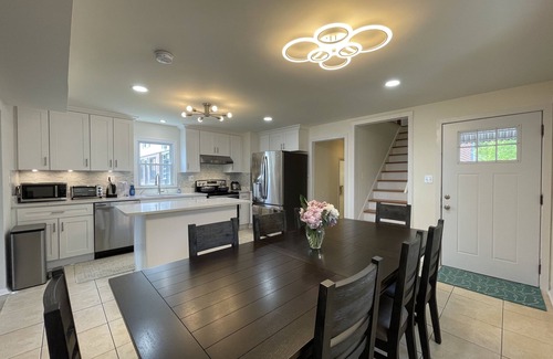 Magnolia House | Chesapeake Bay Waterfront Home with Private Beach, Stunning Views