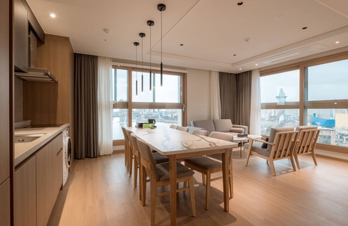 Sokcho Hotel | Chestertons Sokcho