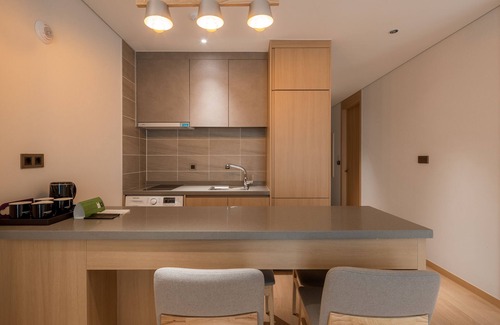 Sokcho Hotel | Chestertons Sokcho