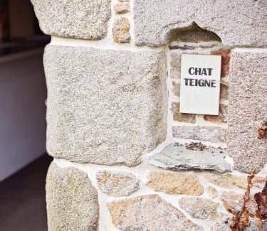 Plougasnou House | Chestnut - Charming cottage - Renovated 2024- Gîte de charme - Rénové 2024