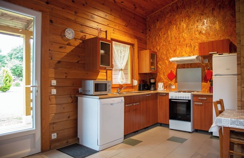 Clam Ski Chalet | Chestnut La Clef des Champs17500