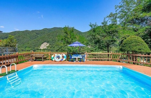 Gapyeong Apartment | Cheungpungmyungwol Pension