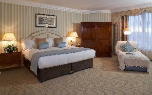 Queen's Gate Apartment | Cheval Thorney Court at Hyde Park