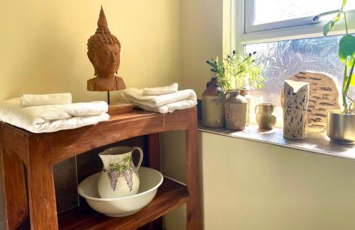 Wooler Bed & Breakfast | Cheviot House Gallery And Guest Rooms