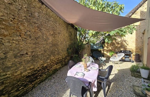 Montignac House | CHEZ AUGUSTINE ACCOMMODATION FOR 5 PEOPLE MONTIGNAC LASCAUX PERIGORD