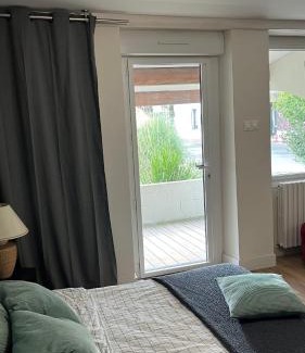 Dompierre-sur-Yon House | Chez Aurélie & Mathieu studio dans ancienne maison rénovée proche du Lac