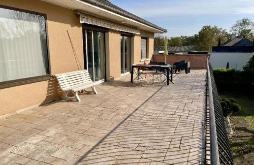 Onet-le-Chateau House | Chez BON ET MONE