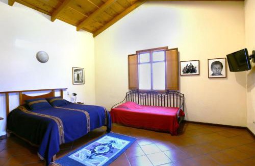 Antigua Guatemala Bed & Breakfast | Chez Daniel