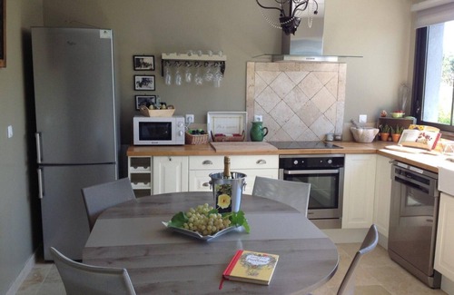 Nans-les-Pins House | Chez elles en Provence Au temps des Cerises