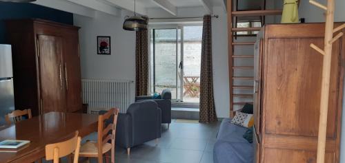 Cherrueix House | Chez Emile