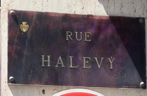 Carre d'Or Apartment | chez Eva