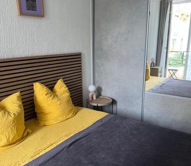 Carre d'Or Apartment | chez Eva