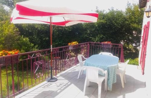 Montrol-Senard Bed & Breakfast | chez Florence, chambres d'hôtes , Montrol Sénard