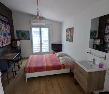 Entre-Deux House | Chez Frida