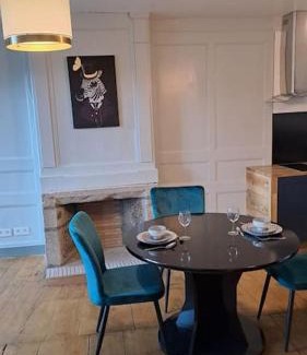 Murat Apartment | Chez germaine