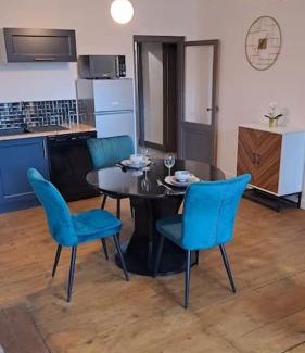 Murat Apartment | Chez germaine