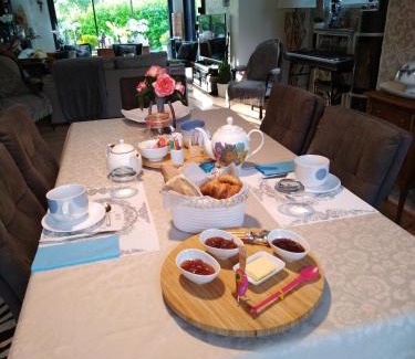 Saint-Coulomb Bed & Breakfast | CHEZ HÉLÈNE