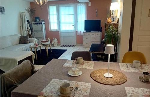 Montlouis-sur-Loire House | CHEZ ISA chambre chez l'habitant Emma