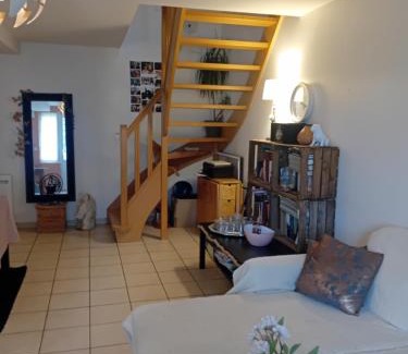 Montlouis-sur-Loire House | CHEZ ISA chambre chez l'habitant Antoine