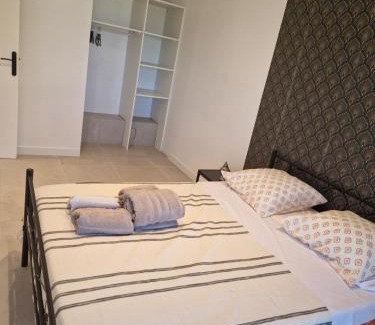 10th Arrondissement Apartment | CHEZ LALLA