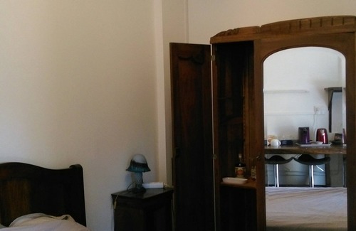 Floirac Bed & Breakfast | Chez Lavergne Table D'Hôtes