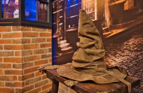 Saint Nicolas - Charles III - Ville vieille - Trois Maisons - Leopold Apartment | Chez Le Petit Potter Escape Game et Pièce Secrète en Option