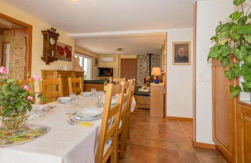 Rochefort House | Chez Les ours