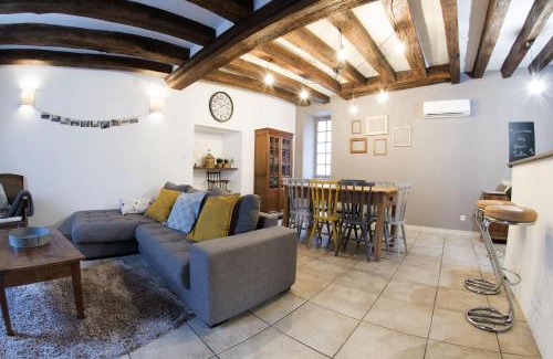 Montmirail House | Chez Mémé Caillou, Gîte 6 personnes