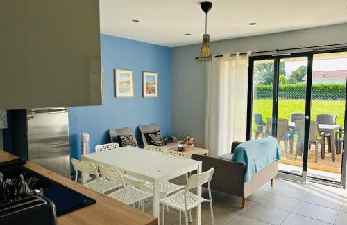 Les Echets Apartment | Chez M&S - Maison 3 chambres et 3 salles de bain