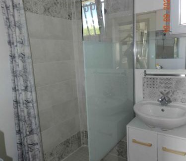 Monteux Apartment | Chez Mamou & Dadou