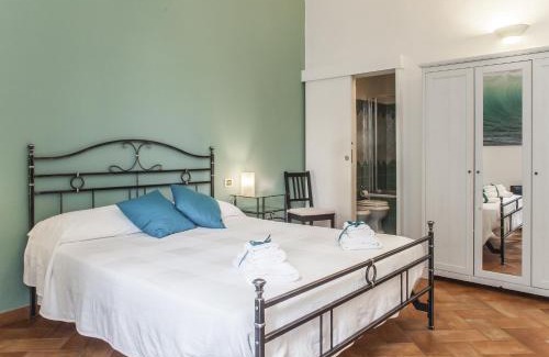 Le Cure Bed & Breakfast | Chez Moi B&B