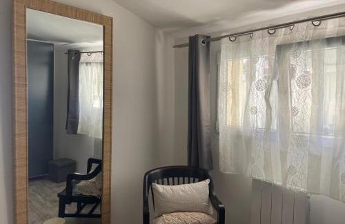 La Tremblade Apartment | Chez moon Joli appartement rénové proche centre et parking privé